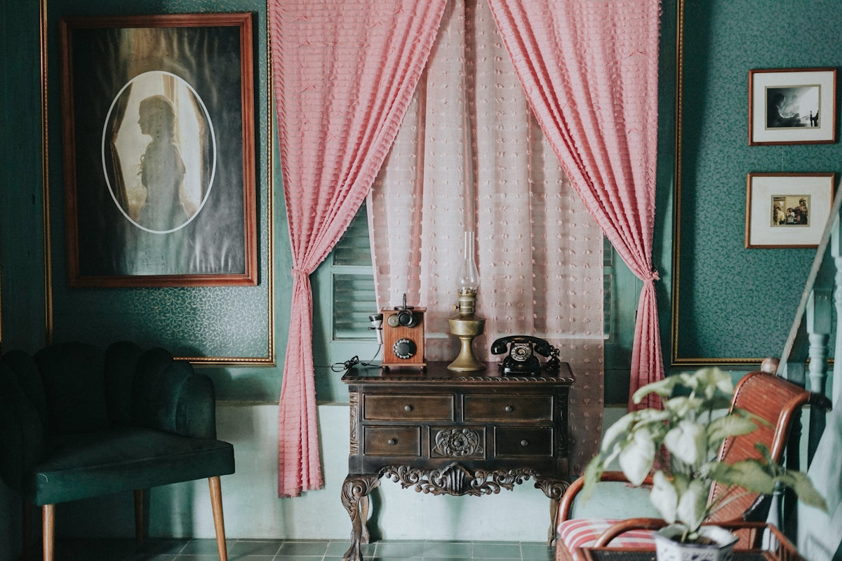 DIY Projects to Merge Past and Present in Your Home – Loved Homestead