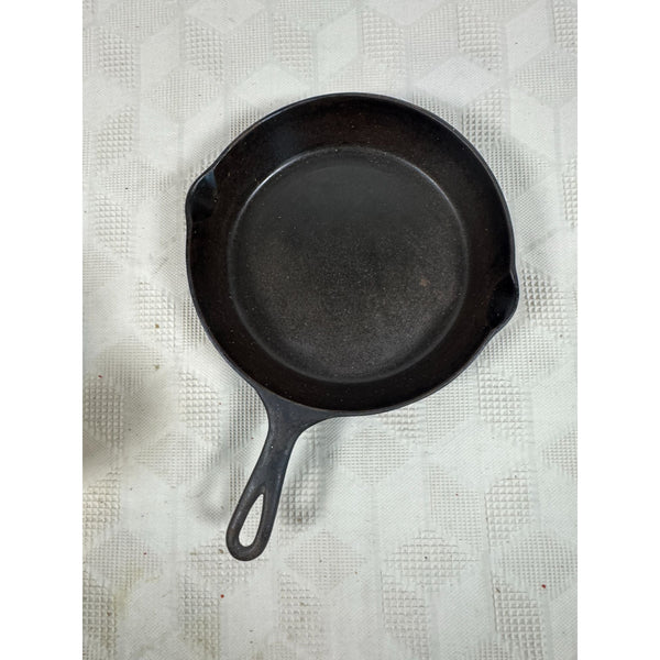 Wagner Ware Sidney Ohio Cast Iron Skillet No 8 Vintage c1940s Cookware