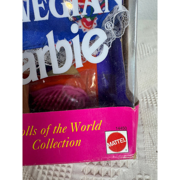 Norwegian Barbie Dolls Of The World Collection 1995 Special Edition 14450 NIB