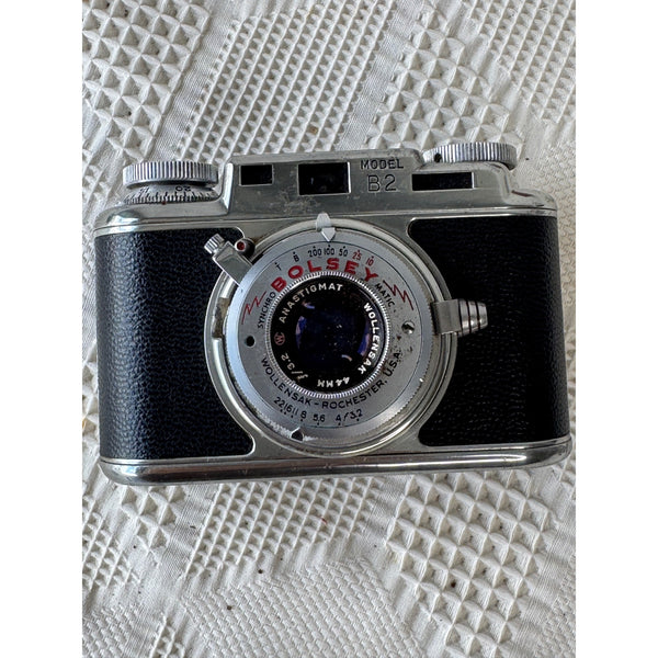 Bolsey Model B2 35mm Camera Wollensak Anastigmat 44mm f/3.2 Lens & Leather Case