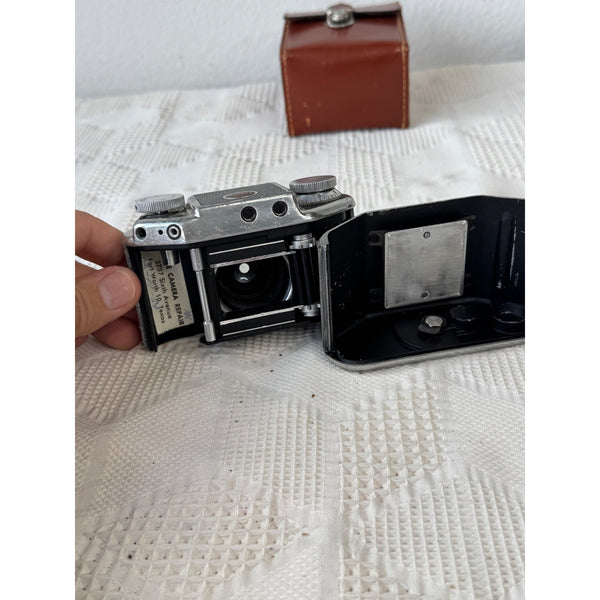 Bolsey Model B2 35mm Camera Wollensak Anastigmat 44mm f/3.2 Lens & Leather Case