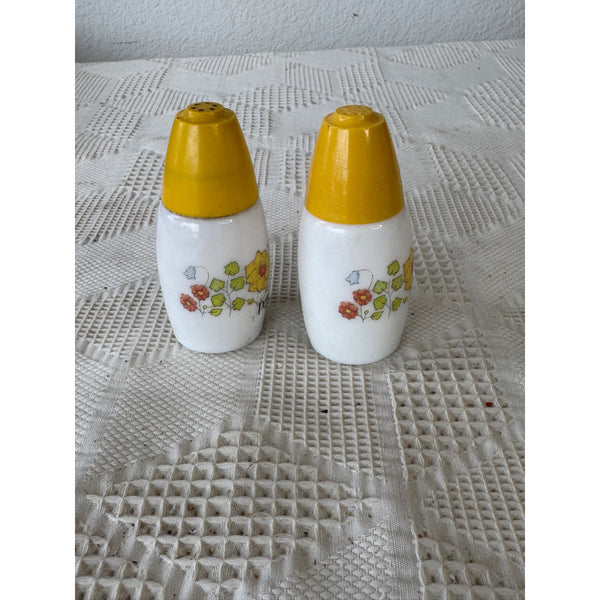 Vintage Westinghouse Gemco Ceramic Salt Pepper Shakers w Yellow Lids and Floral