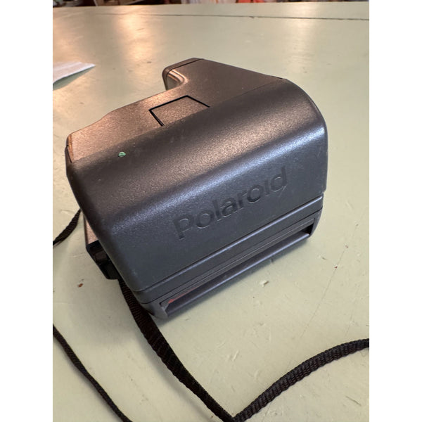 Polaroid OneStep Closeup 600 Instant Film Camera Black Strap Attached Vintage