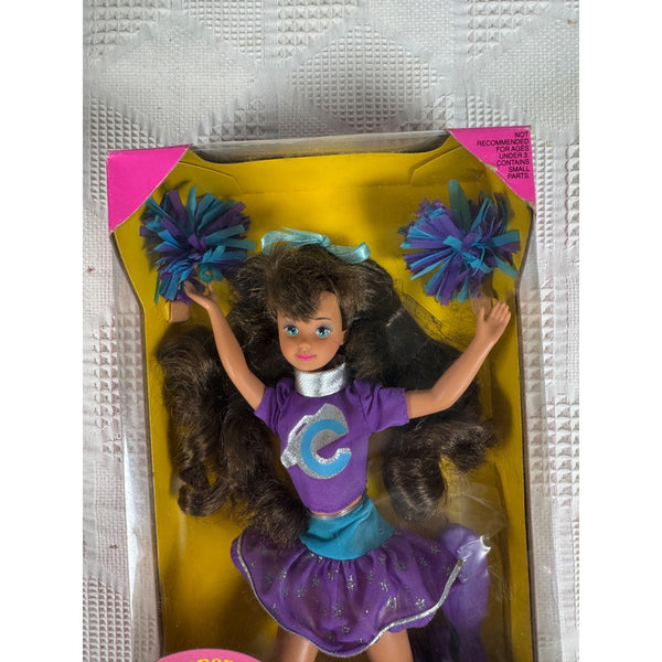 Cheerleading Courtney Doll Best Friend Of Skipper Mattel 1992 Vintage 3933 NIB