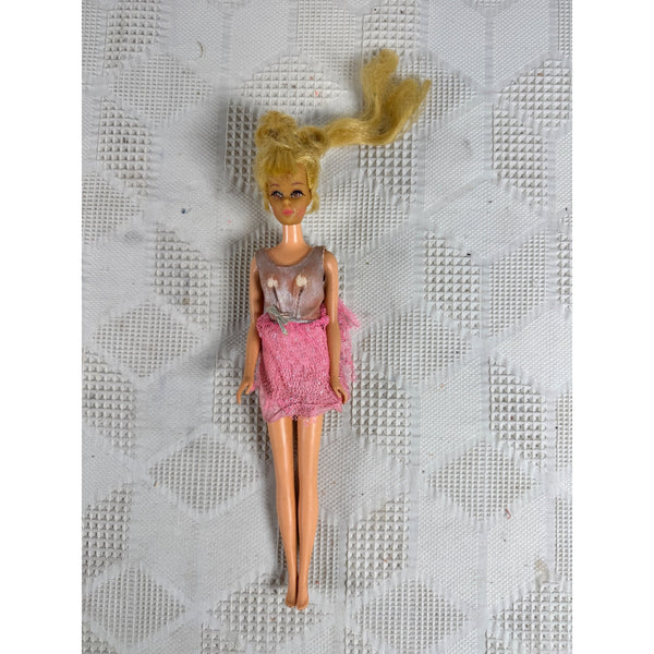 Vintage 1970 Francie Growin Pretty Hair Doll Mod Friend of Barbie Fringe Lashes