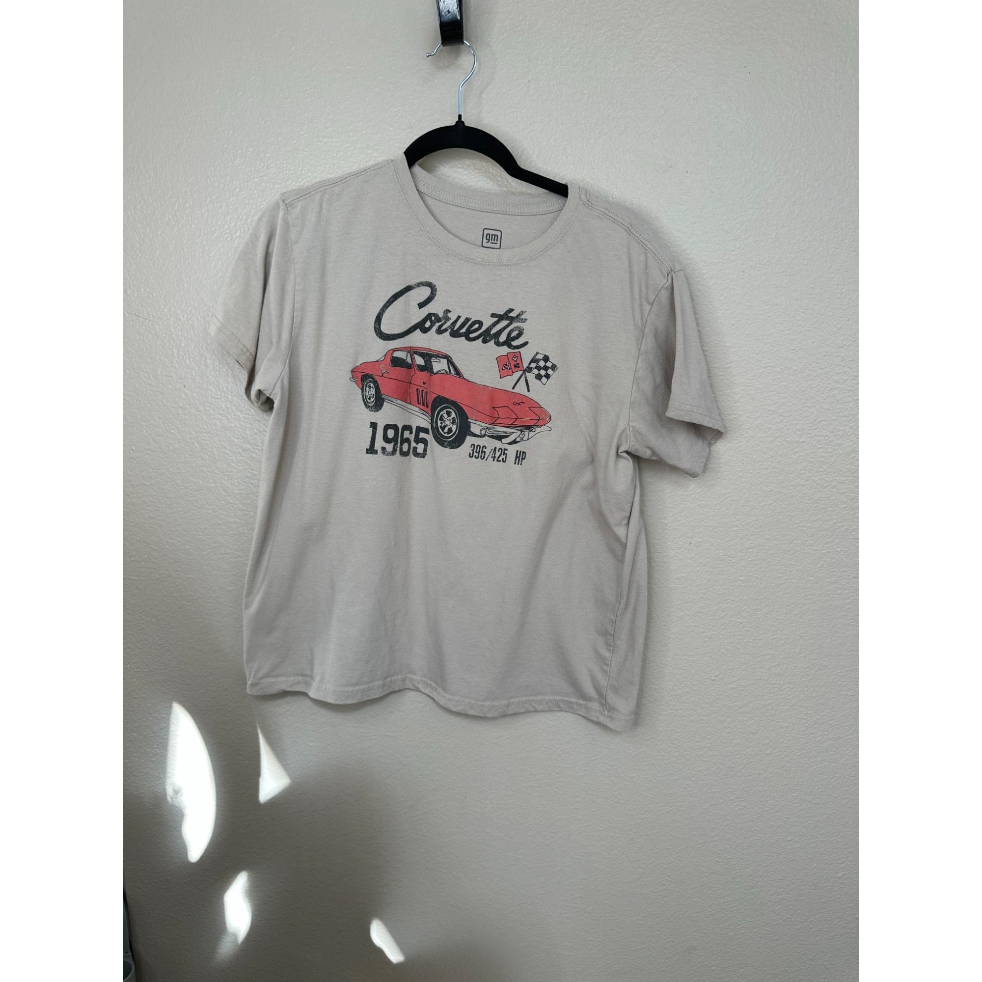 GM Mens Tan Corvette T-shirt