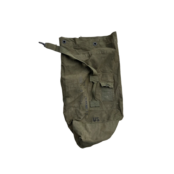 Vintage U.S. Military Olive Green Canvas Rucksack Duffle Bag w Strap 1962-1977