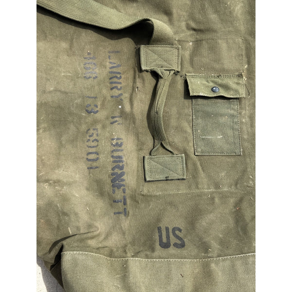 Vintage U.S. Military Olive Green Canvas Rucksack Duffle Bag w Strap 1962-1977
