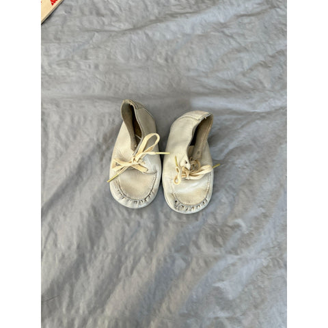 Baby off white leather shoes