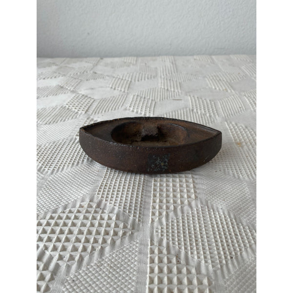Antique Rustic Cast Iron Sad Iron Body For Collectors and Decor