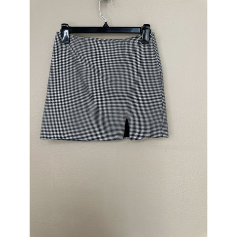 Forever 21 womens White black Skirt 
