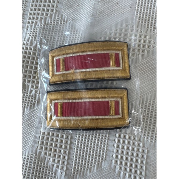 Military Shoulder Boards Warrant Officer 1 US Army Corp of Engineers Gold Red