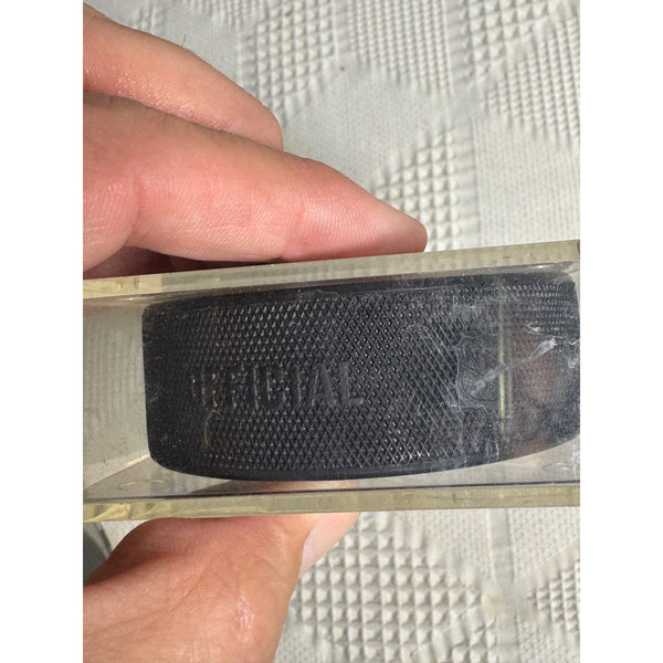 Dallas Stars NHL Official Game Puck Signed By Ed Belfour With Display Case