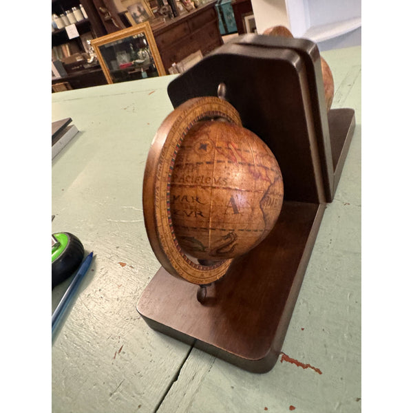Olde World Globe Bookends