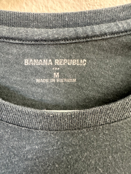 Banana Republic Men's T-Shirt