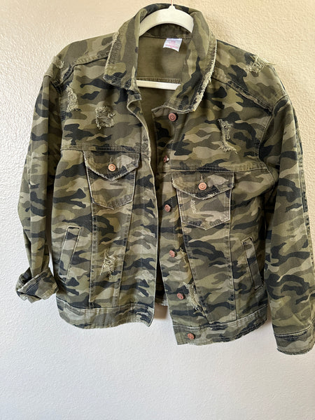 No Boundaries Camo Women's Jacket