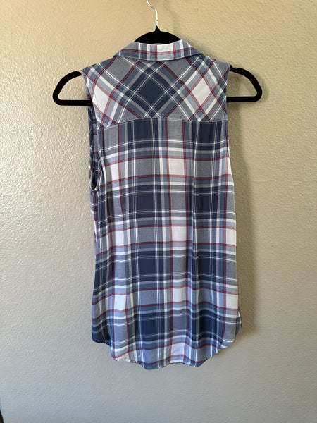 Rock & Republic Sleeveless Plaid Blouse