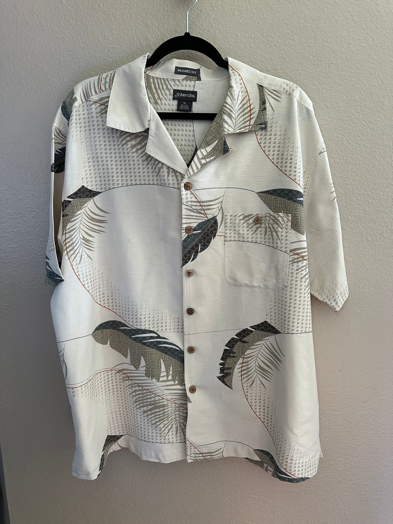 St John Bay Tropical Silk Short Sleeve Shirt