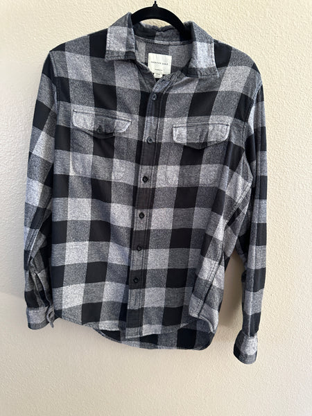 American Eagle Men's Button-Down Shirt