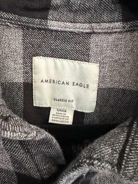 American Eagle Men's Button-Down Shirt