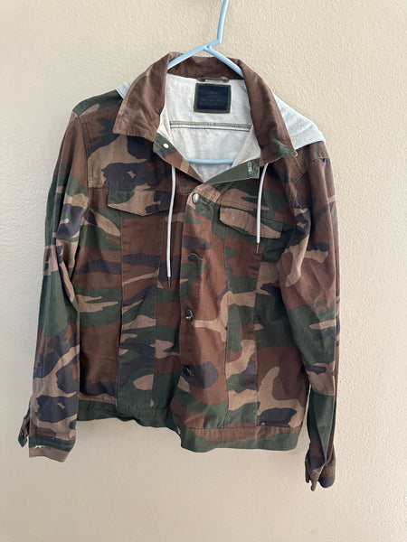 Nomad Men's Camo Jacket with Hood