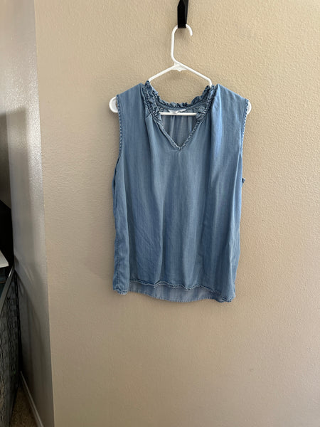 Time & Tru Blue Sleeveless Blouse