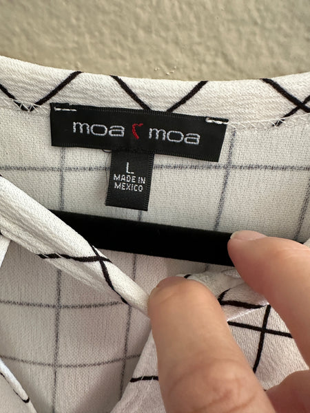 Moa Moa Black And White Blouse