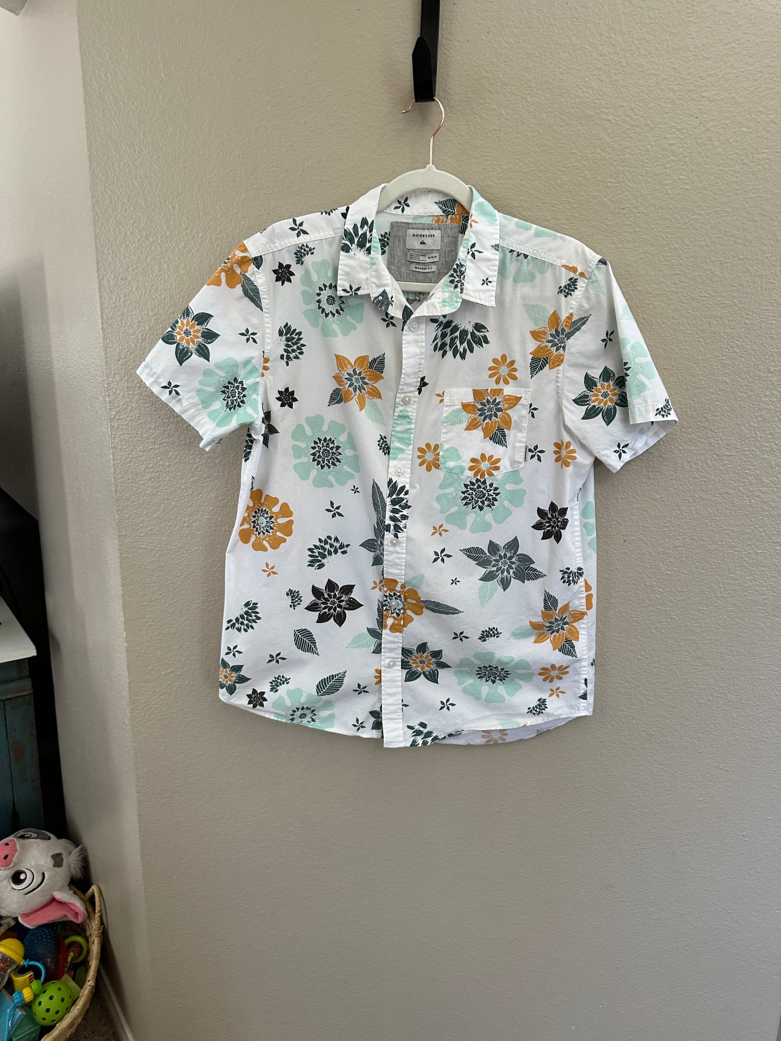 Quiksilver Men's Floral Shirt