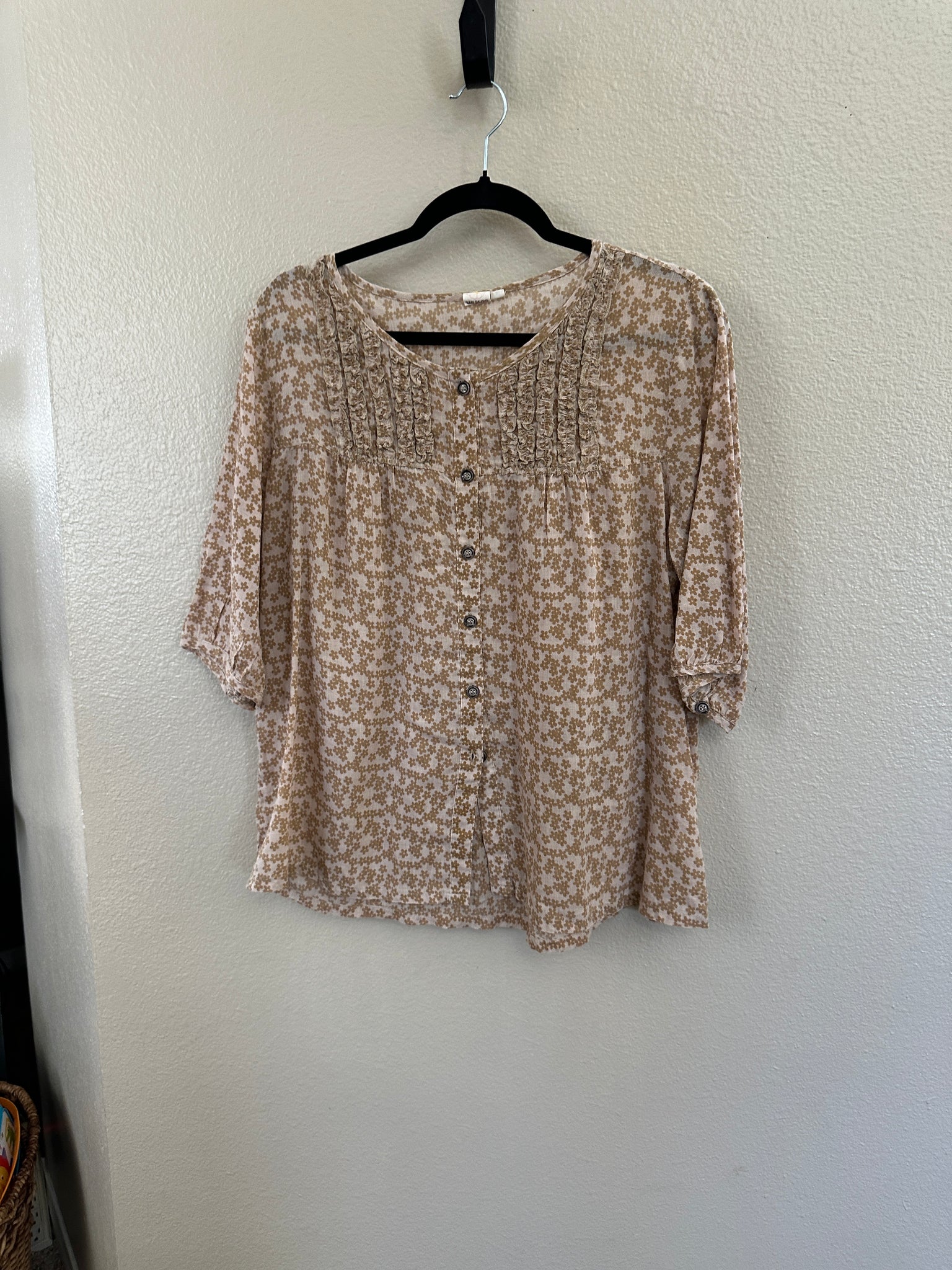 WU688 Floral Blouse