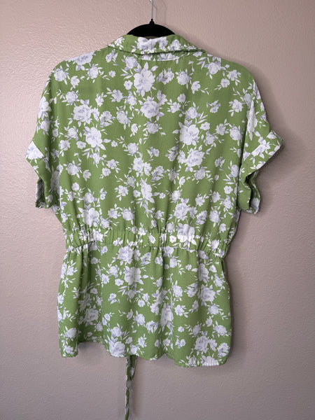 LIFE Women's Green Floral Short Sleeve Blouse