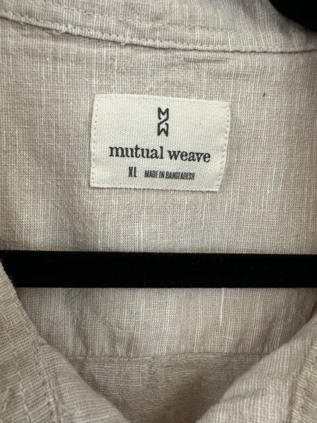 Mutual Weave Men's Button-Down Shirt