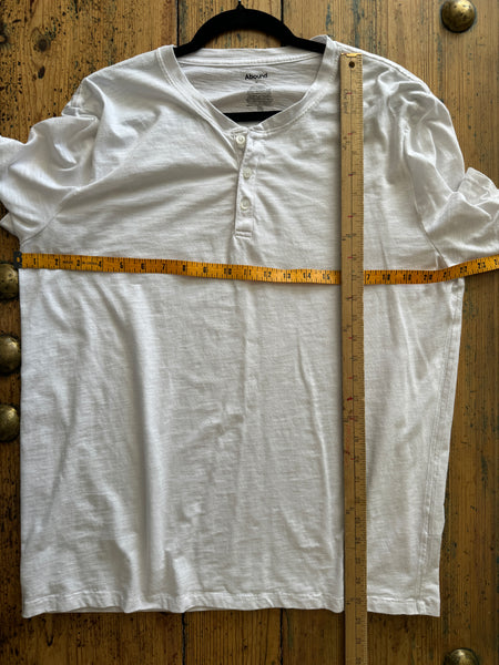 Abound Men's White Short Sleeve Shirt