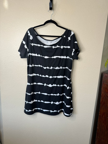 Women's Black Short Sleeve Blouse