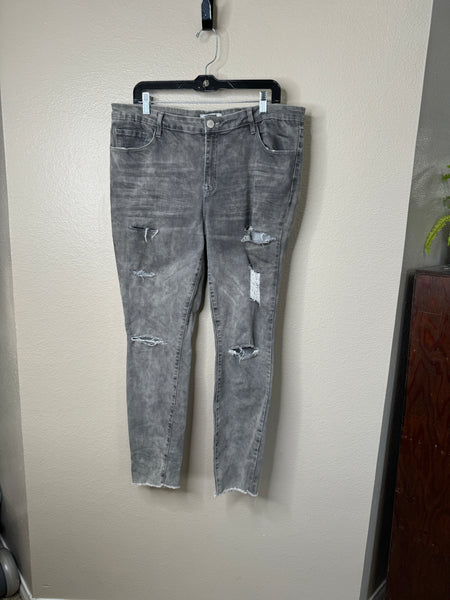 Refuge Women's Upcycled Gray Skinny Jeans