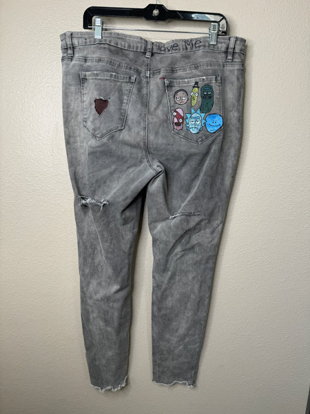 Refuge Women's Upcycled Gray Skinny Jeans