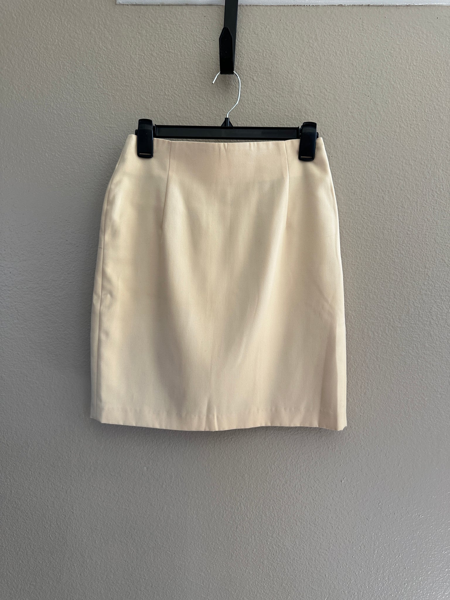 81st &amp; Park Cream Pencil Skirt