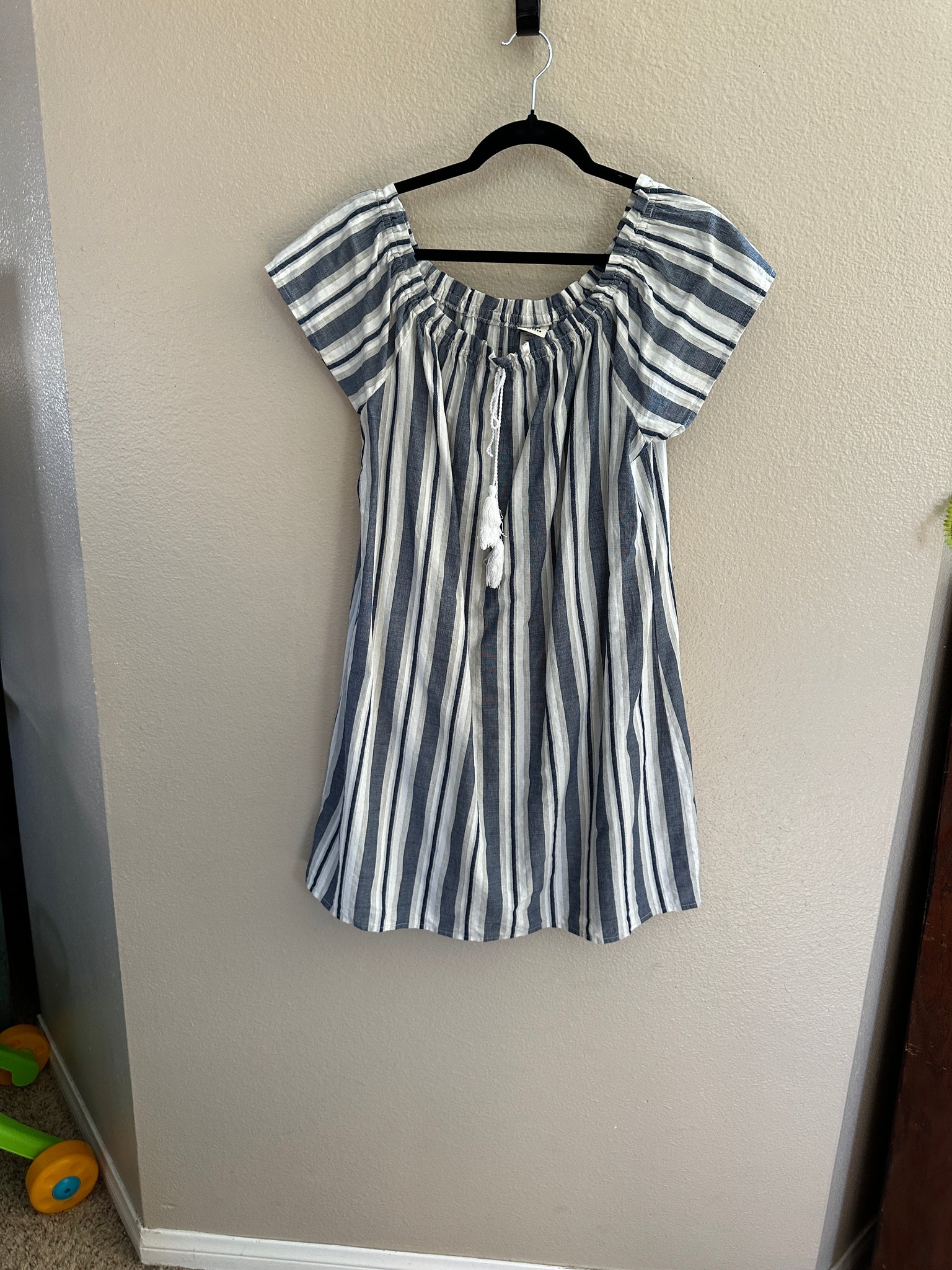 Wrapper Blue/White Dress