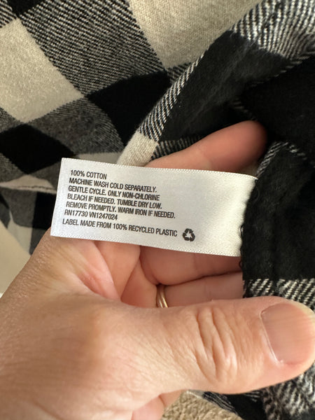 Mossimo Black/White Plaid Flannel Shirt