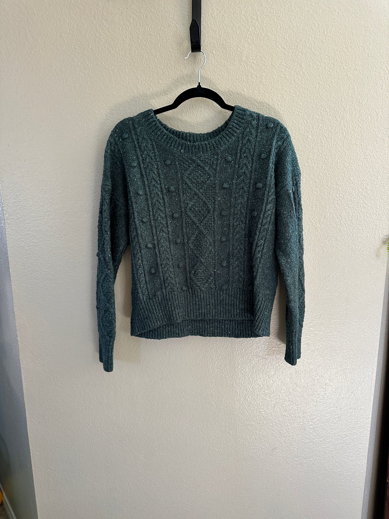 Old Navy Gray Sweater