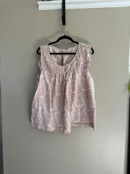 Old Navy Pink Floral Sleeveless Blouse