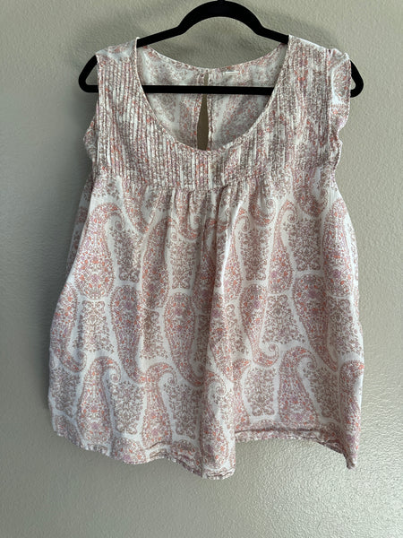 Old Navy Pink Floral Sleeveless Blouse