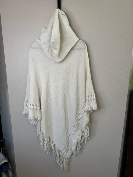 Minette Off White Shawl