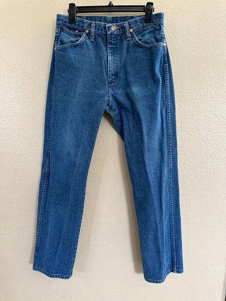 Wrangler Straight Leg Jeans-Small holes back of the leg