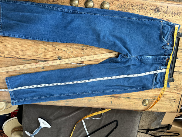 Wrangler Straight Leg Jeans-Small holes back of the leg