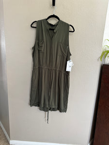 Kelly Renee Green Romper-NWT