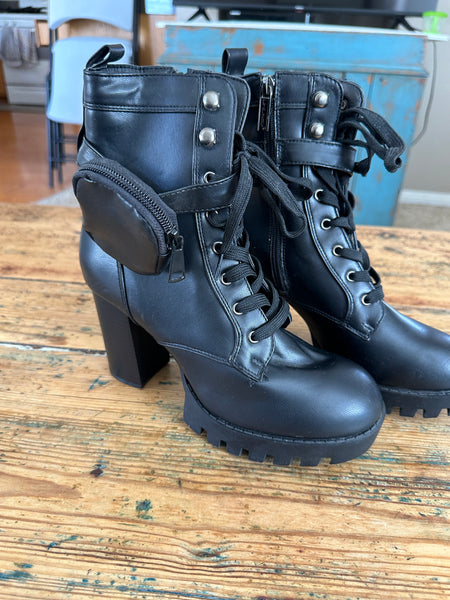 Unilady Black Combat Boots with Side Purse