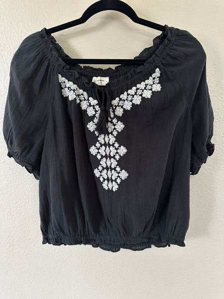 Lucky Brand Women's Black Embroidered Short Sleeve Blouse