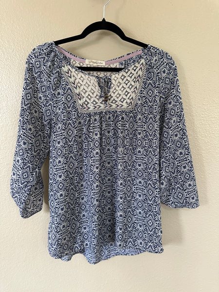 Rewind Women's Blue Floral Long Sleeve Blouse