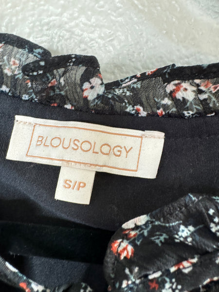 Blousology Women's Black Floral Blouse