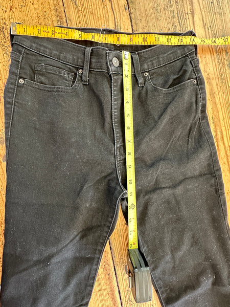 Levis Black 724 High Rise Straight